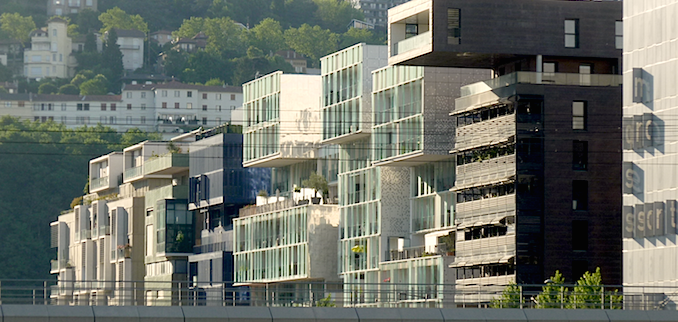 front bâti